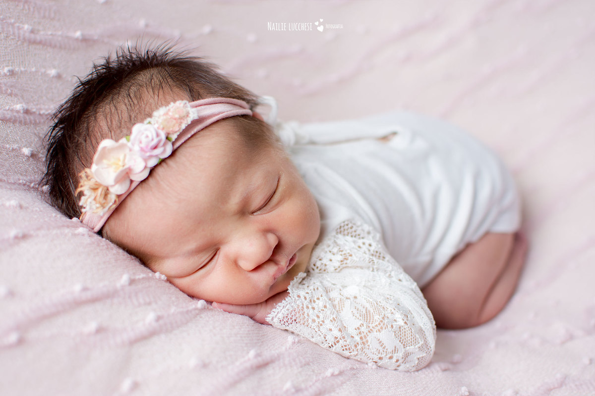 newborn são jose dos campos são paulo Ensaio recen nascido Ensaio bebe gestante amor fotografia nailie lucchesi fotografia fotografo estudio fotos com amor profissional 