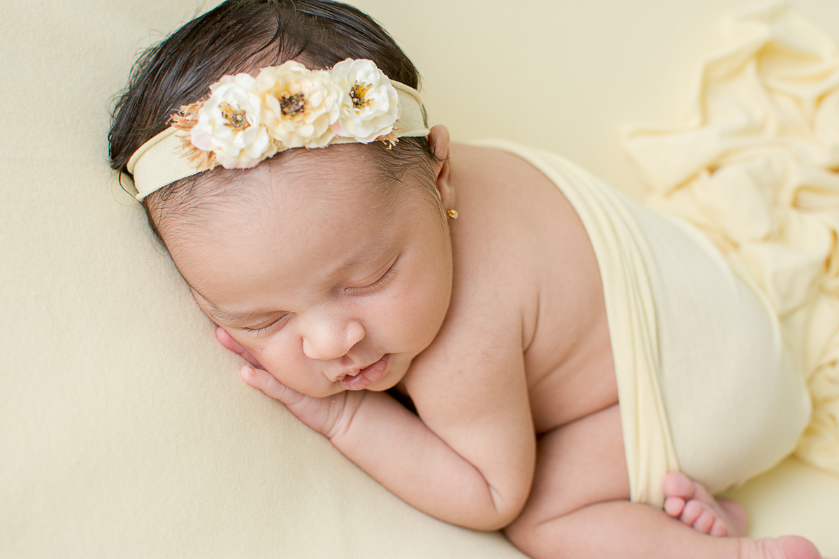 Ensaio newborn da Alice realizado em São José dos Campos - SP no estudio nailie lucchesi fotografia, a alice estava com 11 dias de vida, e foi uma verdadeira princesinha, se comportou muito bem e me permitiu fazer lindas fotos!