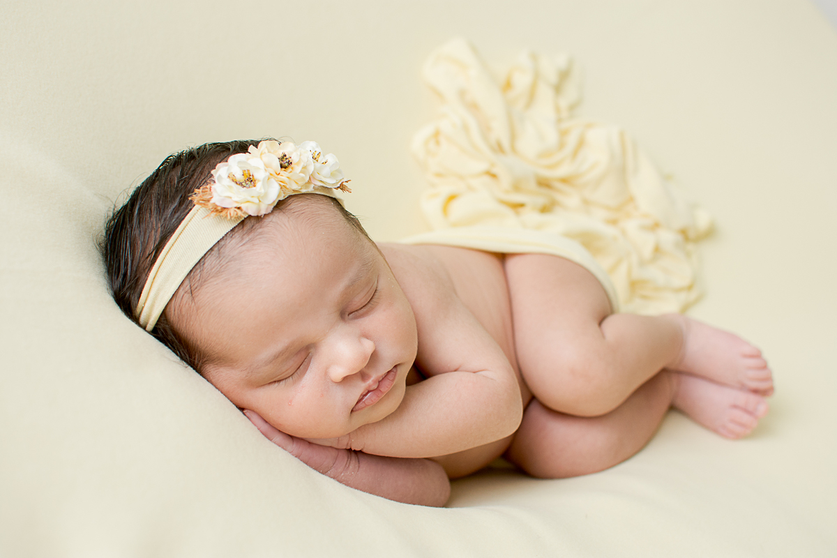 Ensaio newborn da Alice realizado em São José dos Campos - SP no estudio nailie lucchesi fotografia, a alice estava com 11 dias de vida, e foi uma verdadeira princesinha, se comportou muito bem e me permitiu fazer lindas fotos!