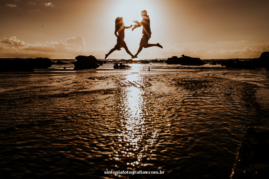 pré wedding pré casamento nascer do sol save the date fotos ensaio fotografia casal Serra Espirito Santo Vitória sintonia fotografias casamento wedding noiva bride