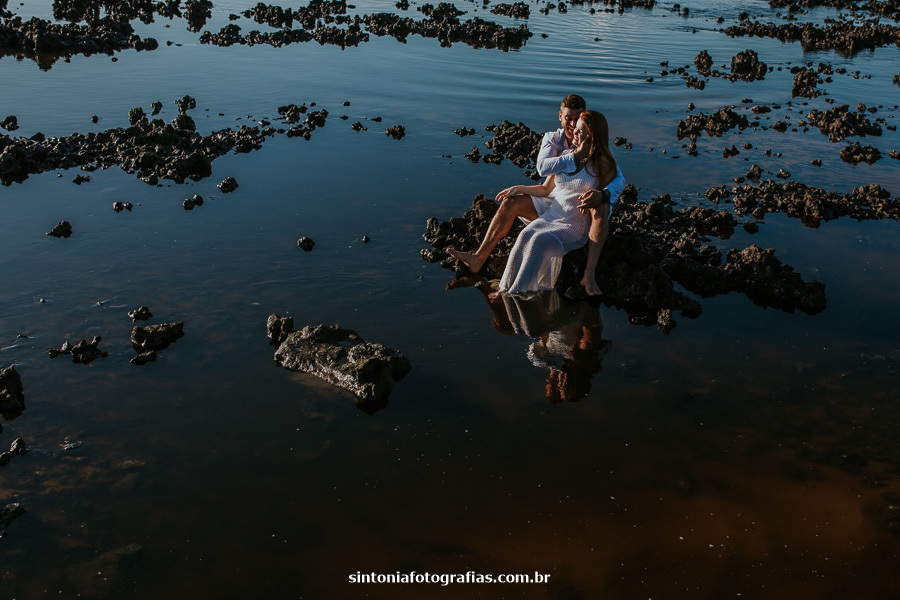 pré wedding pré casamento nascer do sol save the date fotos ensaio fotografia casal Serra Espirito Santo Vitória sintonia fotografias casamento wedding noiva bride