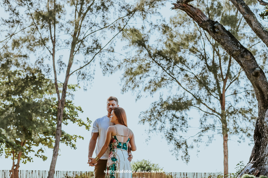 pré wedding pré casamento nascer do sol save the date fotos ensaio fotografia casal Serra Espirito Santo Vitória sintonia fotografias casamento wedding noiva bride