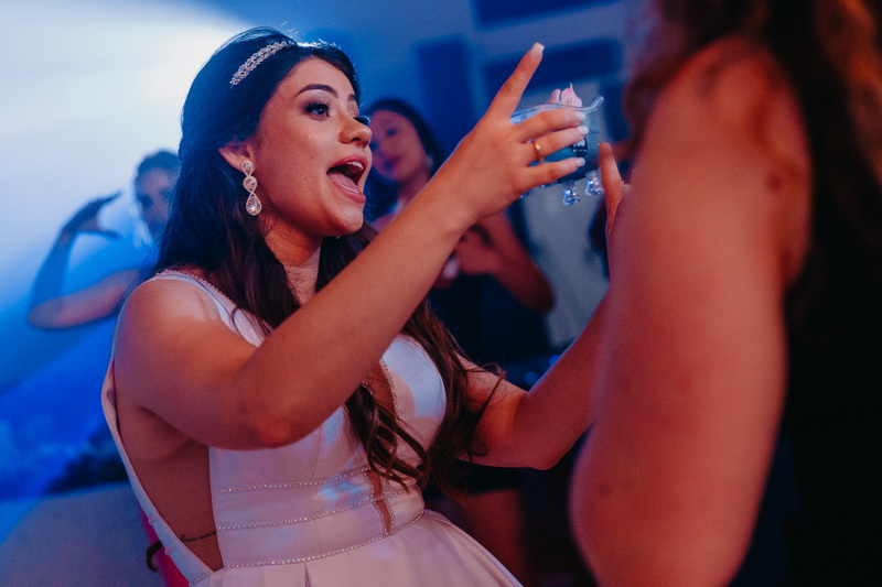 casamento por marcus espindola fotografia ano 2022 momentos da cerimonia de casamento ao ar livre e na festa super animada