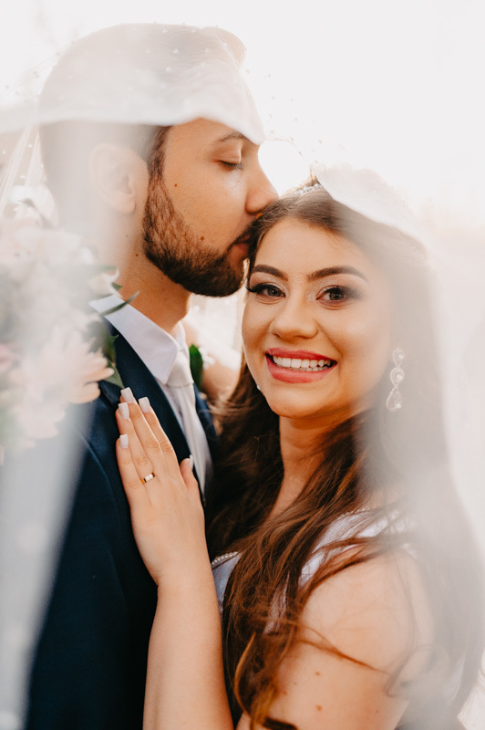 casamento por marcus espindola fotografia ano 2022 momentos da cerimonia de casamento ao ar livre e ensaio do casal recem casados ao por do sol no clube gaucho