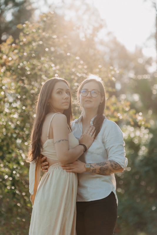 marcus espindola fotografia ensaio de casal lgbt em santo angelo no santuario da buriti pose delas muito lindas