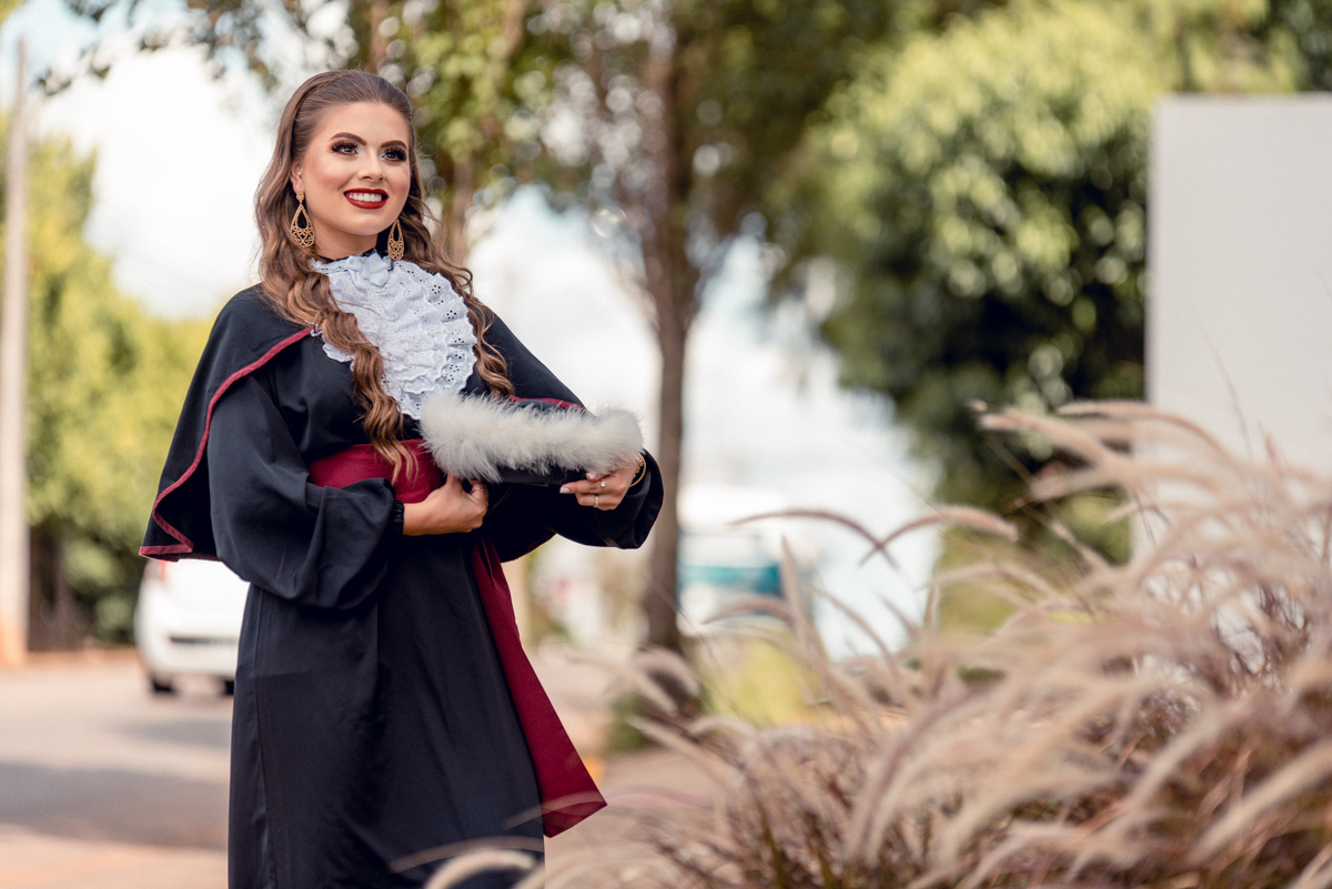 Formatura de Odontologia na cidade de Passo Fundo, pela Universidade de Passo Fundo.
Produção maquiagem por @tamiresimaimakeup e cabelo por @samoa_pf, colação de grau em Gran Palazzo.
Recepção e buffet por conta da Churrascaria Planalto.
Ensaio Prix Hotel