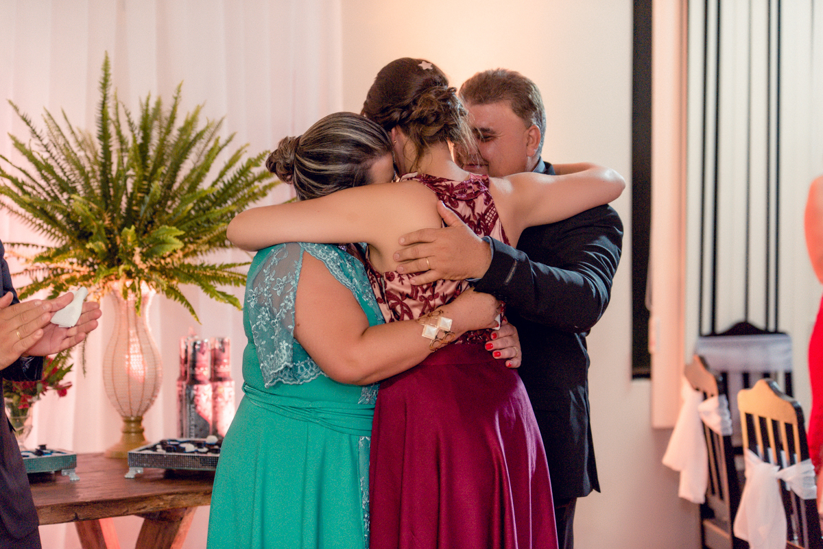 Formatura de Arquitetura na cidade de Santo Ângelo, pela Universidade Regional Integrada de Santo Ângelo/URI.
Produção maquiagem e cabelo por @azevedojo, colação de grau na Praça da Catedral Angelopolitana.
