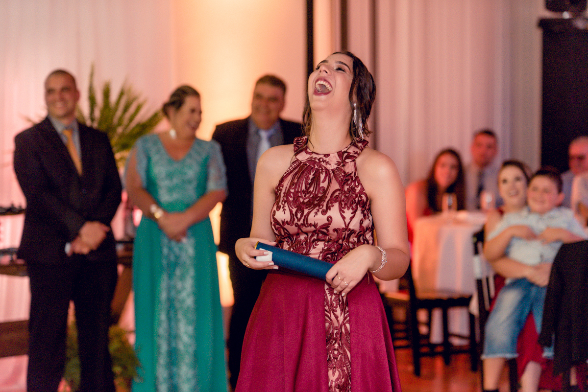 Formatura de Arquitetura na cidade de Santo Ângelo, pela Universidade Regional Integrada de Santo Ângelo/URI.
Produção maquiagem e cabelo por @azevedojo, colação de grau na Praça da Catedral Angelopolitana.
