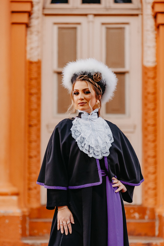 marcus-espindola-fotografia-de-formatura-na-praca-da-catedral-santo-angelo-pedagogia