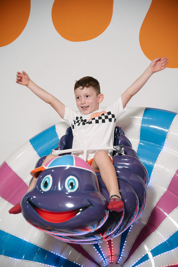 Liberdade e pura diversão! Deixar a criança brincar à vontade é o segredo para as fotos mais autênticas. O registro da felicidade genuína no seu estado mais puro.
