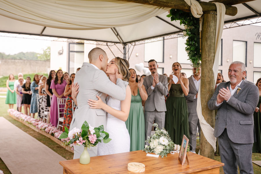 O primeiro beijo de Aline e Luidgi após o 