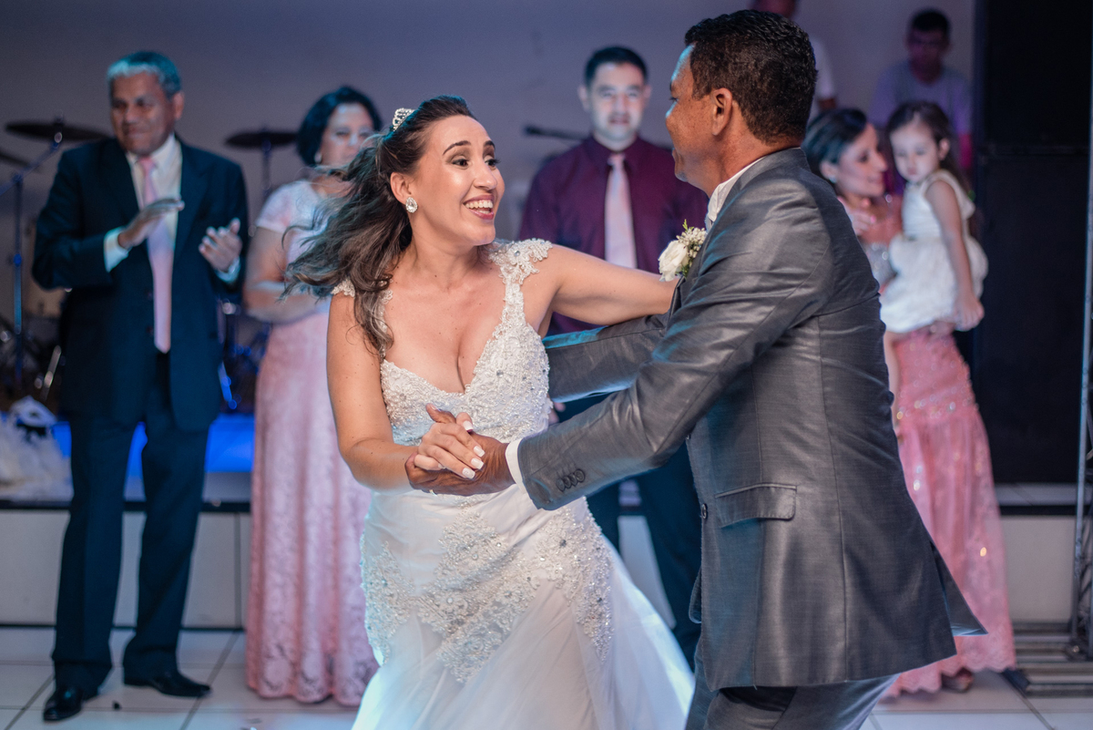 na pista de dança a noiva 