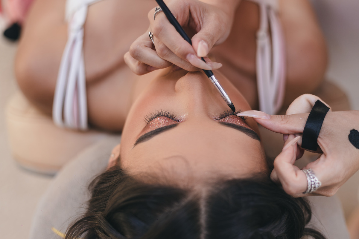 Festa de Aniversário de 15 Anos da Eloisa Marthos no Espaço Atmosphera | sonho de princesa valsa cerimonia vestido inspiração ideias criatividade floral princesa | fotógrafo em Guarujá Ton Prans Fotografia