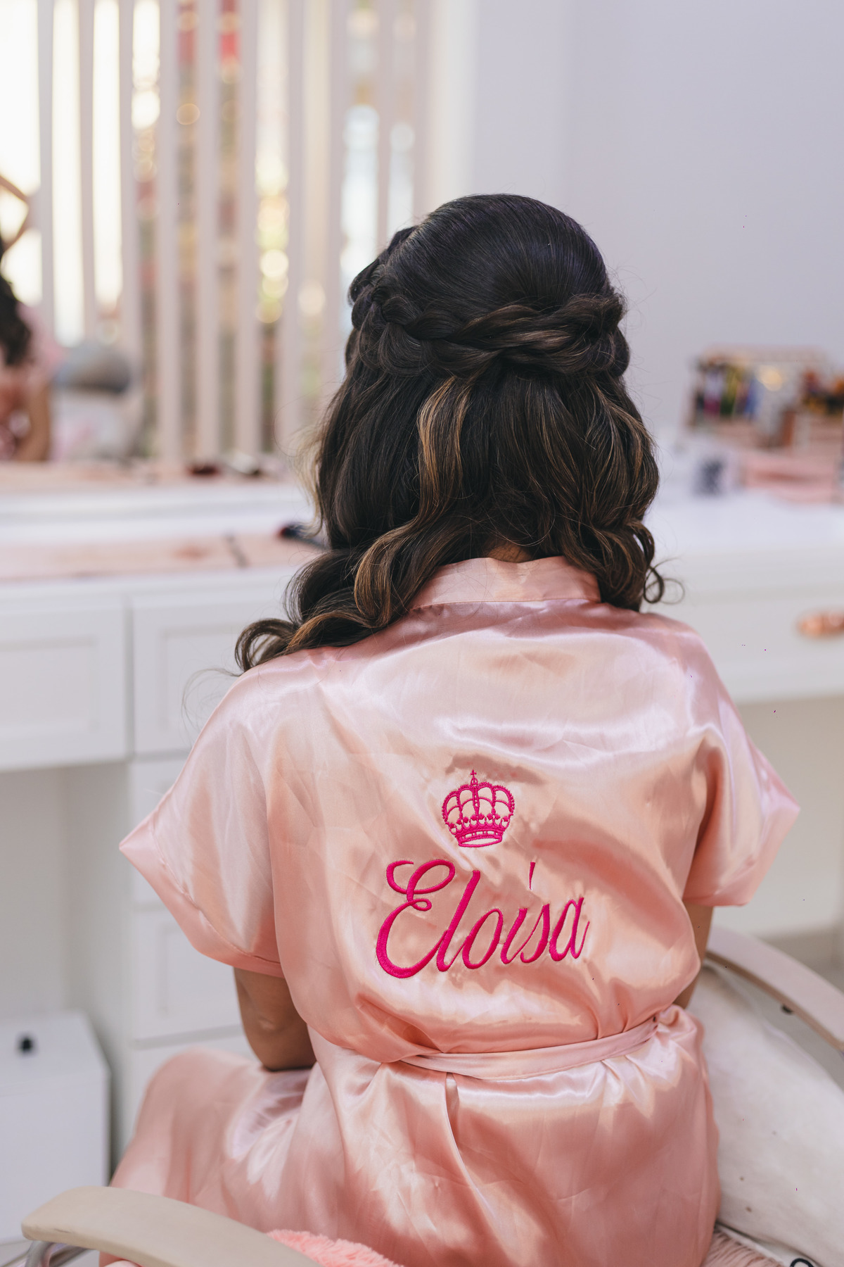 Festa de Aniversário de 15 Anos da Eloisa Marthos no Espaço Atmosphera | sonho de princesa valsa cerimonia vestido inspiração ideias criatividade floral princesa | fotógrafo em Guarujá Ton Prans Fotografia