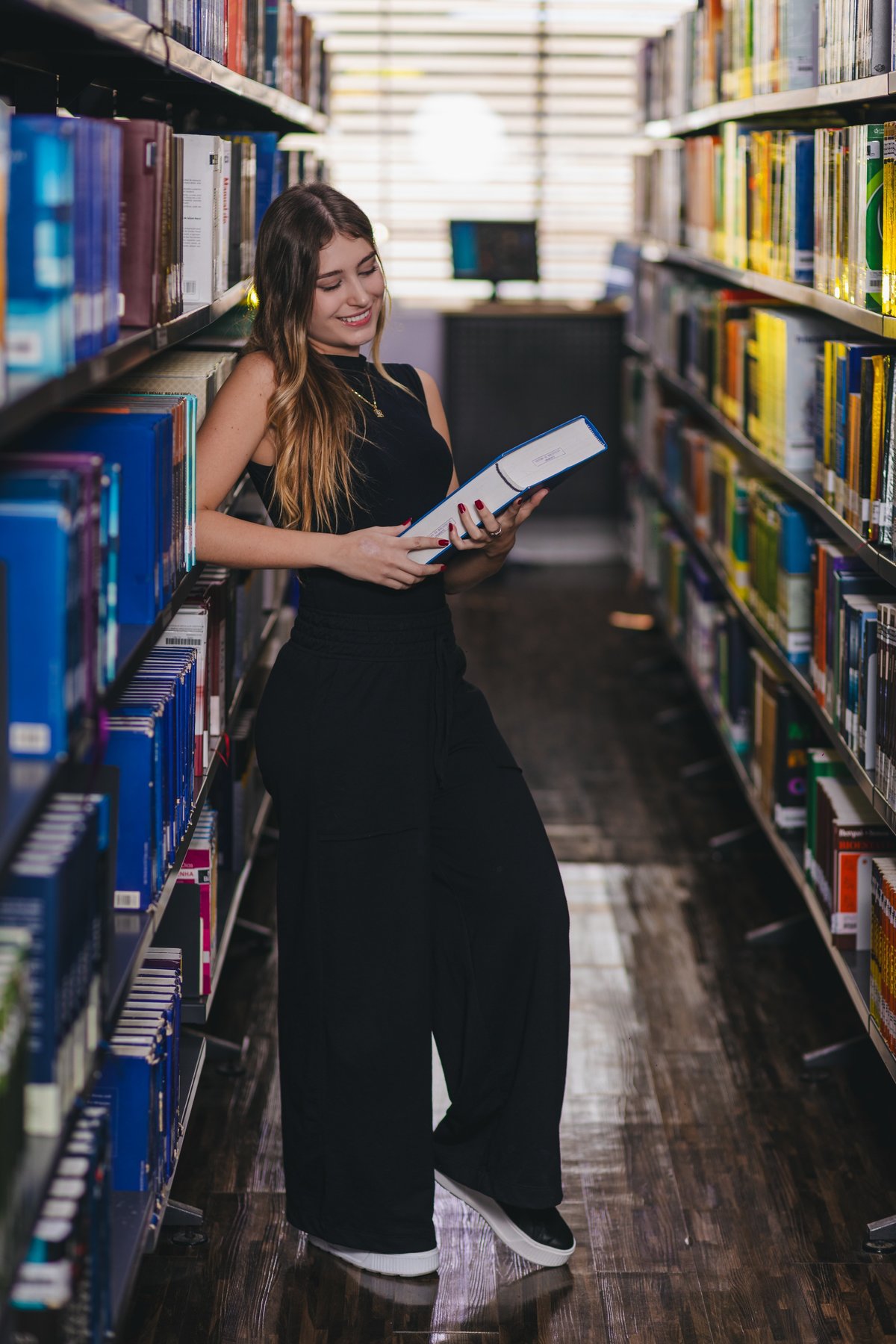 ensaio de formatura dos formandos de veterinária da universidade São Judas Campus Unimonte vestindo jaleco, pijama
