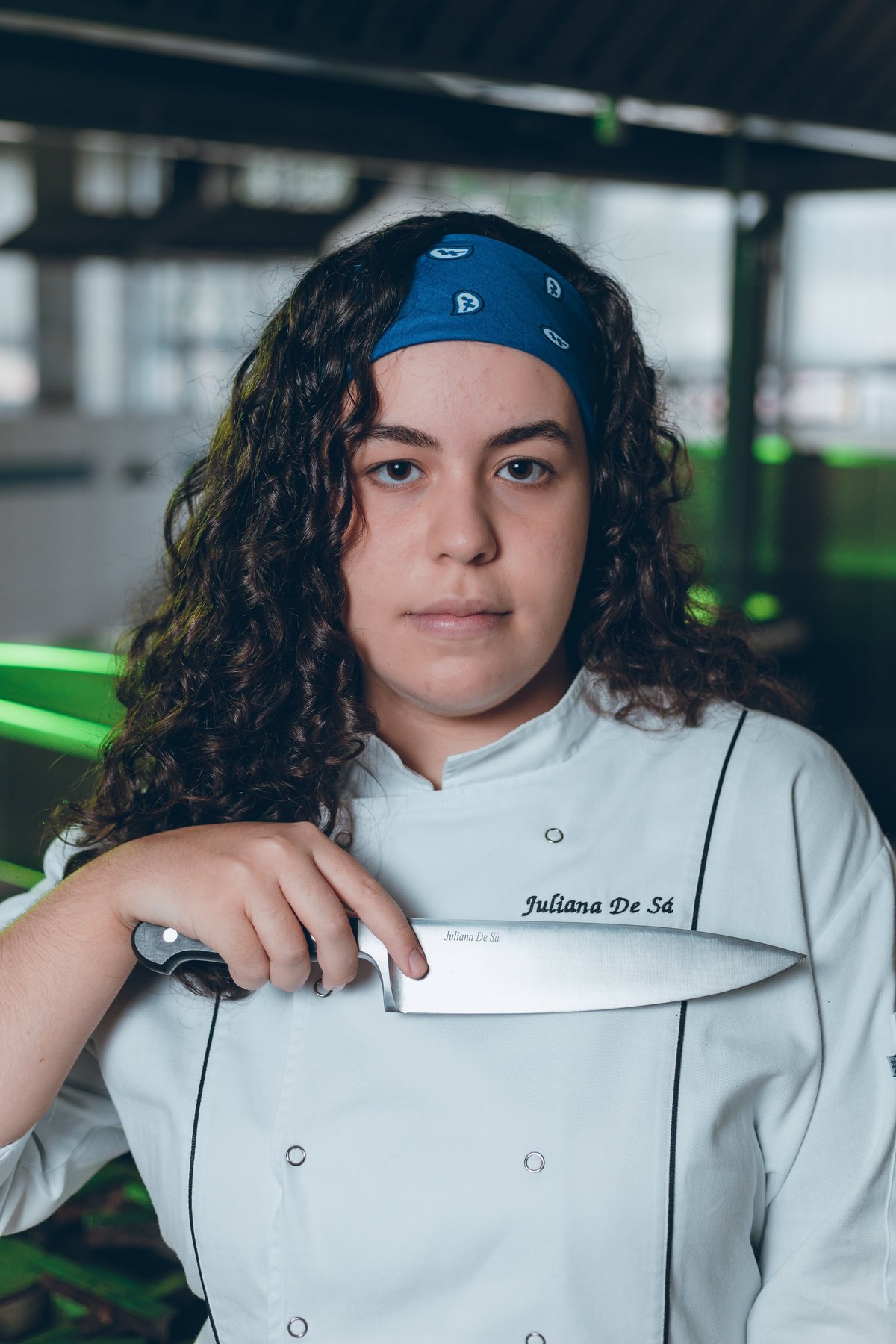 ensaio de formatura dos formandos de gastronomia da Universidade Católica de Santos, vestindo chef doula, cozinha, culinária