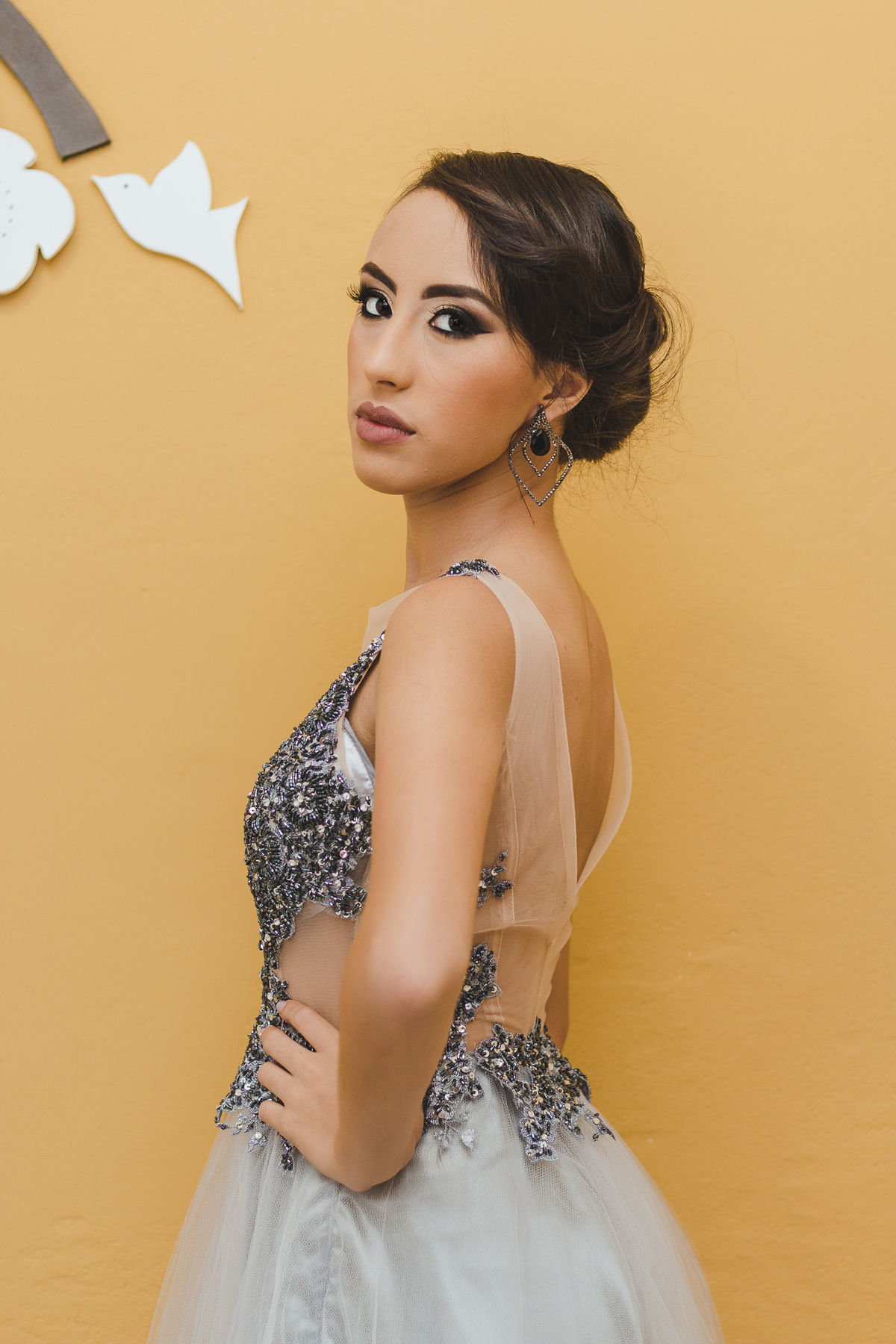 fotografia making of debutante 15 anos no Studio Bruna Lira e Suzana Filiero maquiagem makeup make | fotografo em Guaruja Ton Prans Fotografia