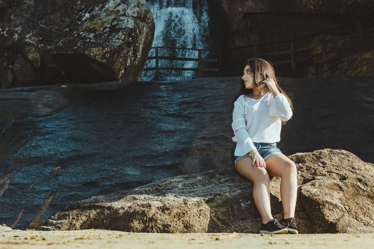 ensaio fotografico book debutante 15 anos na praia do Iporanga no Guarujá | inspiracao ideias criatividade | fotografo em Guaruja Ton Prans Fotografia