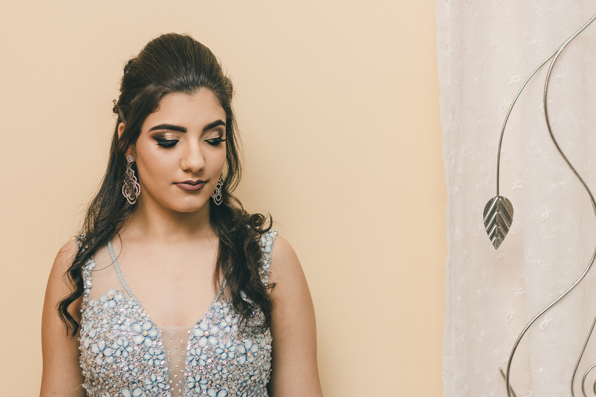 making of debutante 15 anos maquiagem makeup make | fotografo em Guaruja Ton Prans Fotografia