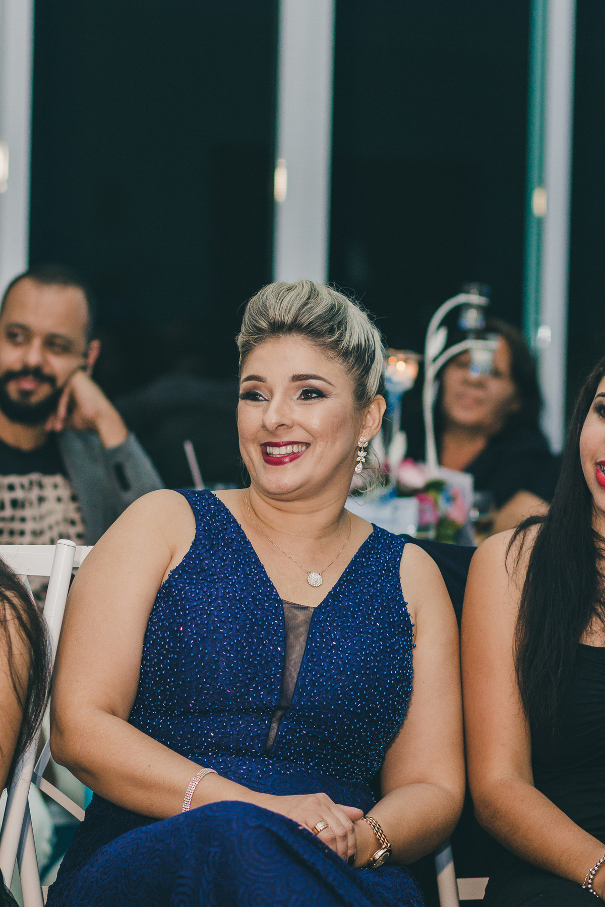festa aniversario debutante 15 anos no Guarujá Salão de Festas Porto & Ventos | sonho de princesa valsa dança balada cerimonia vestido inspiracao ideias criatividade decoracao | fotografo em Guaruja Ton Prans Fotografia