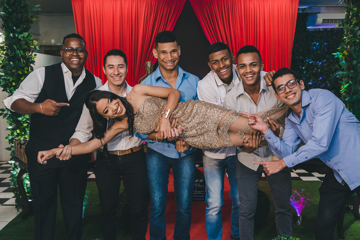 festa aniversario debutante 18 anos no Johnny Festas | sonho de princesa valsa cerimonia vestido inspiracao ideias criatividade decoracao | fotografo em Guaruja Ton Prans Fotografia