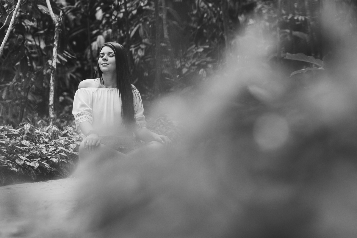 ensaio fotografico book debutante 15 anos na praia do Iporanga | inspiracao ideias criatividade poses modelo | fotografo em Guaruja Ton Prans Fotografia