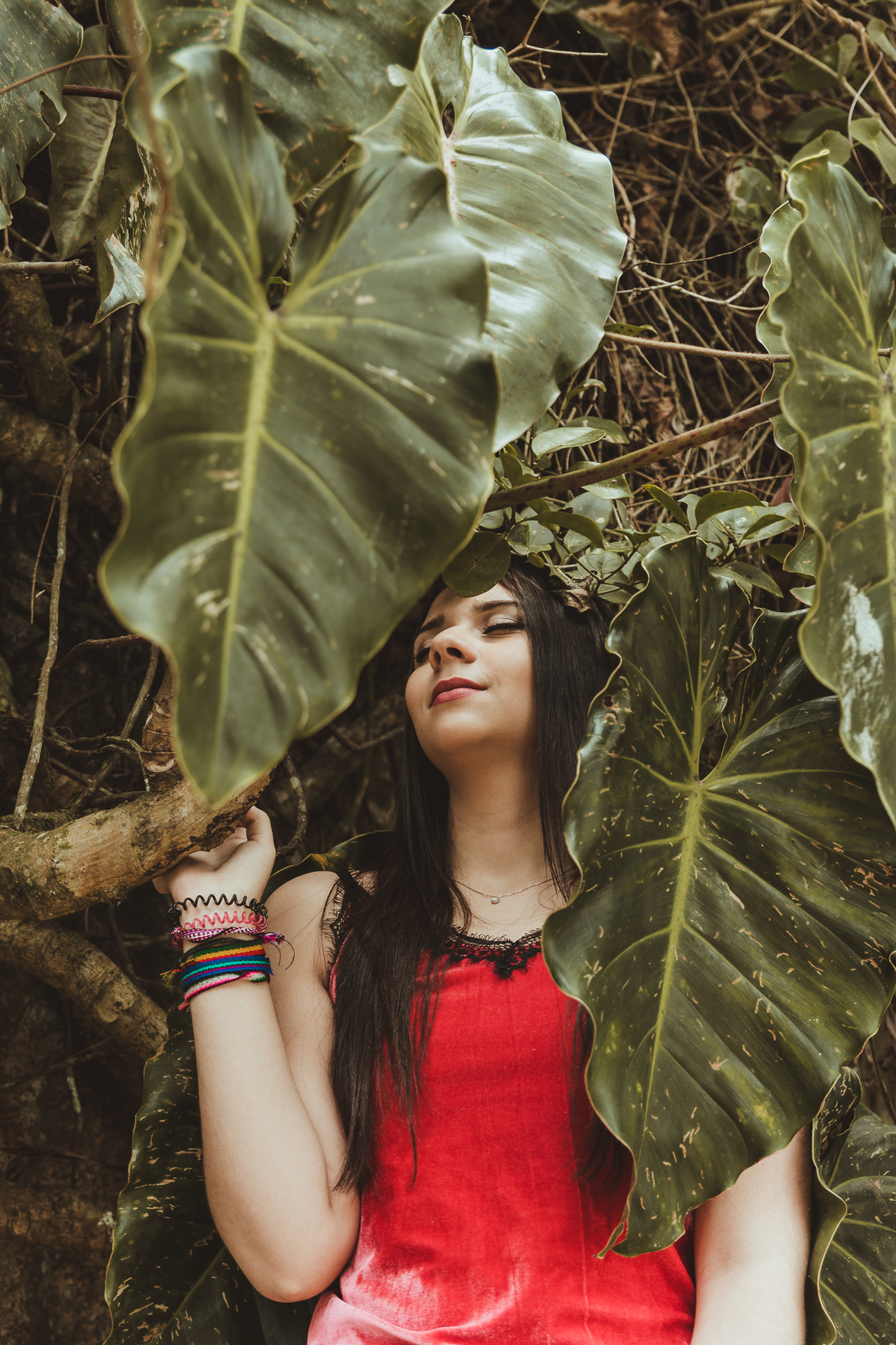 ensaio fotografico book debutante 15 anos na praia do Iporanga | inspiracao ideias criatividade poses modelo | fotografo em Guaruja Ton Prans Fotografia