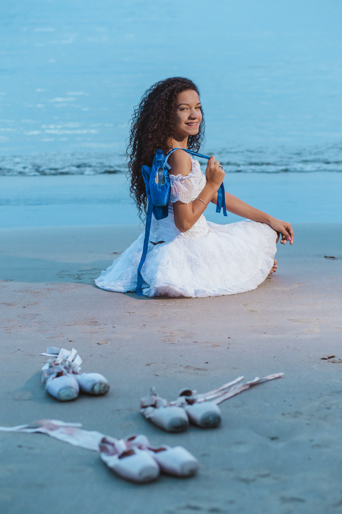 ensaio fotografico book debutante 15 anos na praia de Sao Pedro e Conchas | inspiracao ideias criatividade poses modelo bale ballet danca | fotografo em Guaruja Ton Prans Fotografia