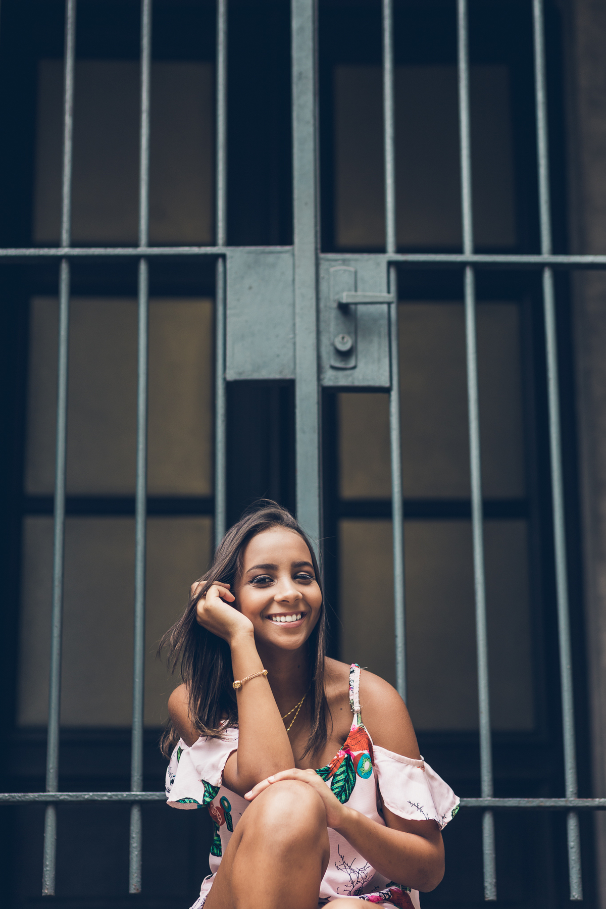 Ton Prans Fotografia | Ensaio debutante 15 anos da Fernanda no centro de Santos, Bonde Turístico, Museu do Pelé e Bolsa do Café