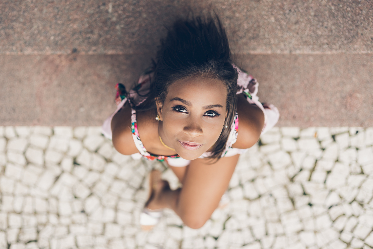 Ton Prans Fotografia | Ensaio debutante 15 anos da Fernanda no centro de Santos, Bonde Turístico, Museu do Pelé e Bolsa do Café