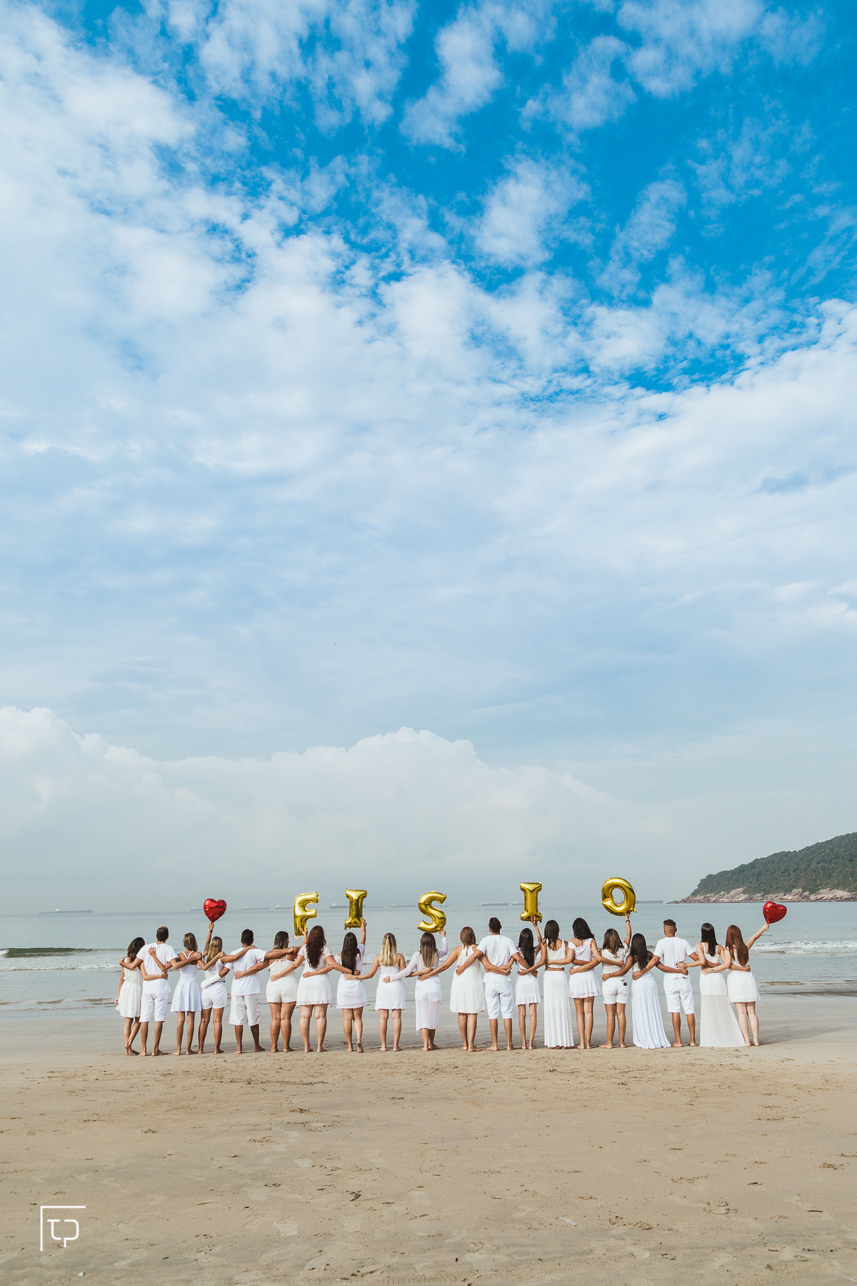 Ton Prans Fotografia | Ensaio Formatura Fisioteria Unaerp Guarujá Faculdade Formandos Universidade  Universitário Festa Praia