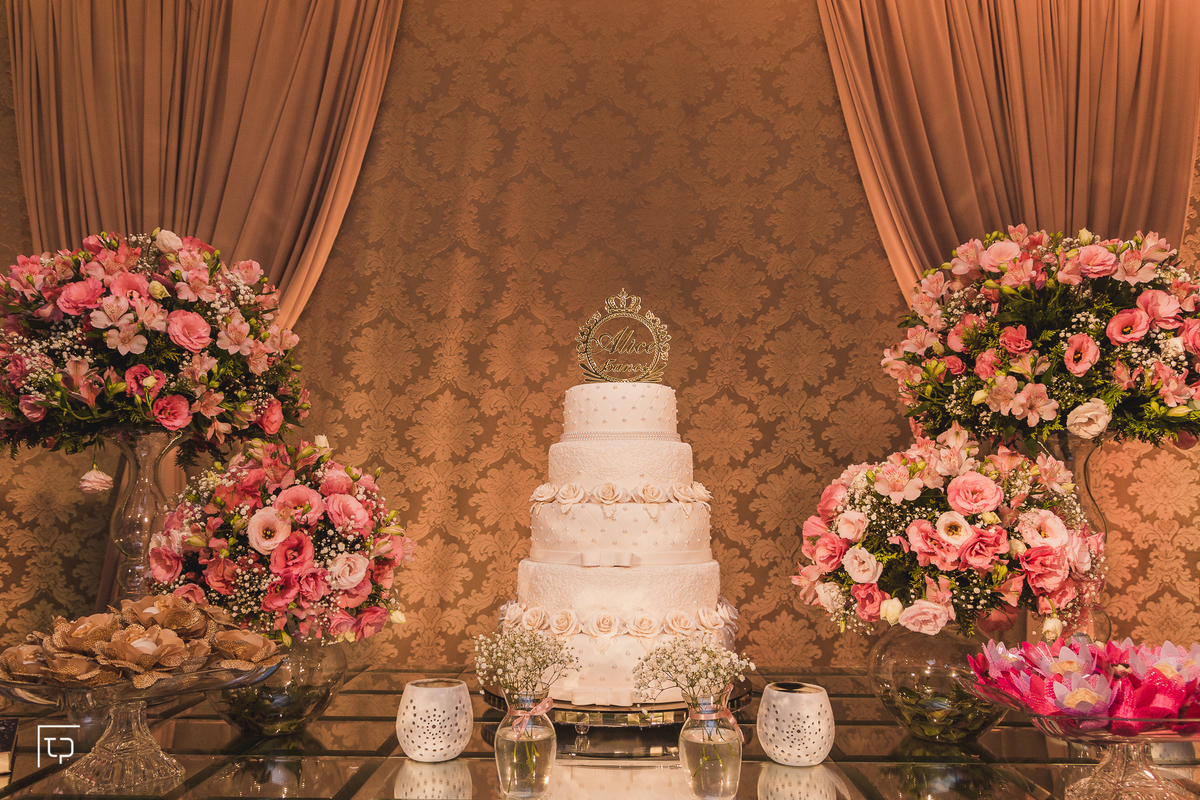 festa aniversario debutante 15 anos Buffet Mario em Santos | sonho de princesa valsa cerimonia vestido inspiracao ideias criatividade decoracao | fotografo em Guaruja Ton Prans Fotografia