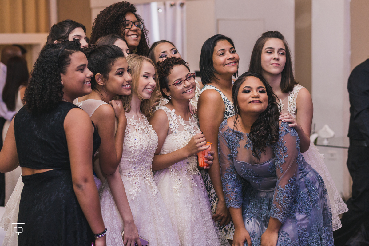 festa aniversario debutante 15 anos Buffet Mario em Santos | sonho de princesa valsa cerimonia vestido inspiracao ideias criatividade decoracao | fotografo em Guaruja Ton Prans Fotografia