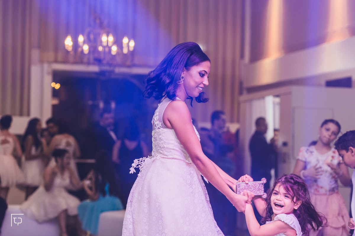 festa aniversario debutante 15 anos Buffet Mario em Santos | sonho de princesa valsa cerimonia vestido inspiracao ideias criatividade decoracao | fotografo em Guaruja Ton Prans Fotografia