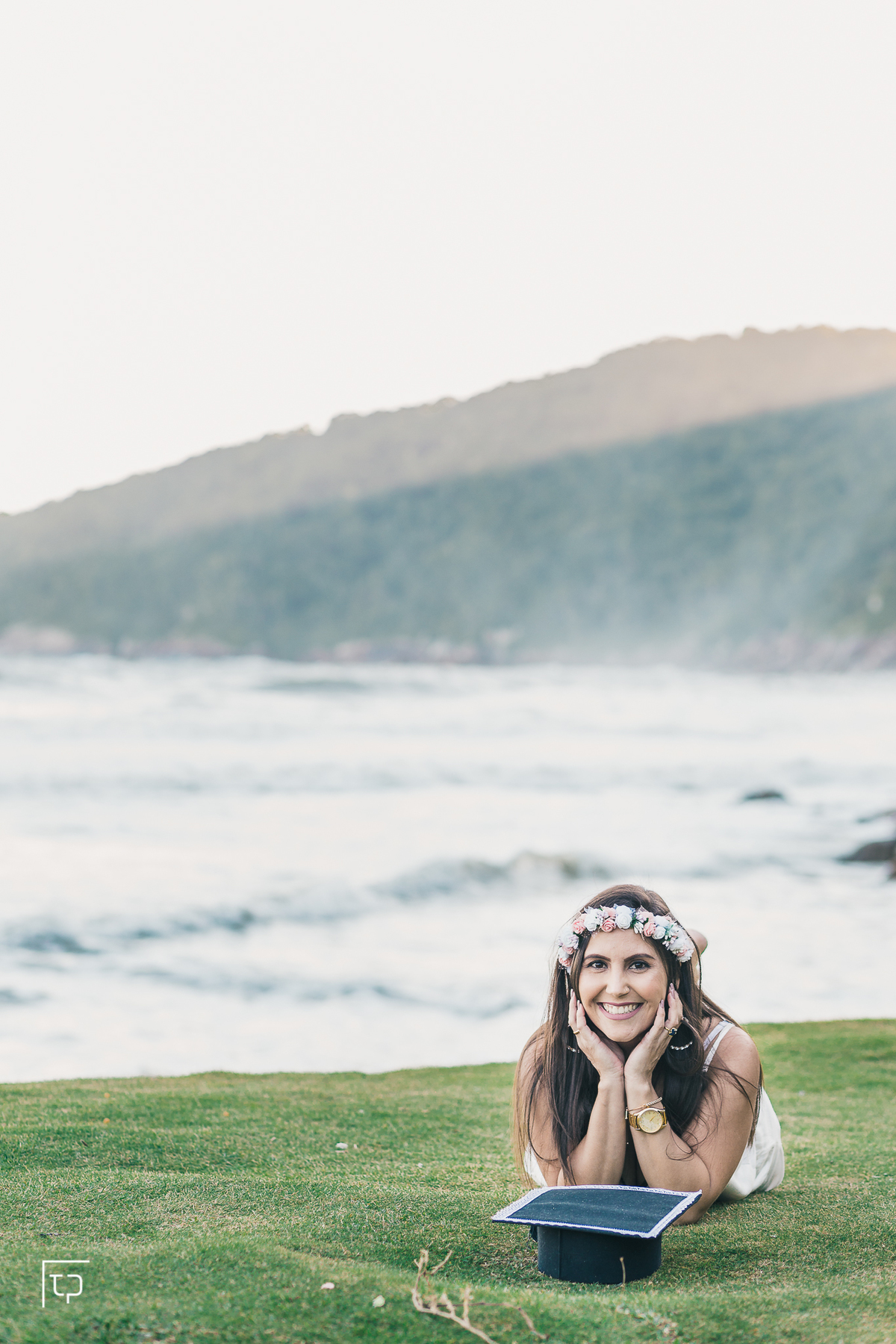 Ton Prans Fotografia | Ensaio Formatura Pedagogia Don Domenico FECLE Guarujá Faculdade Formandos Universidade  Universitário Festa Praia