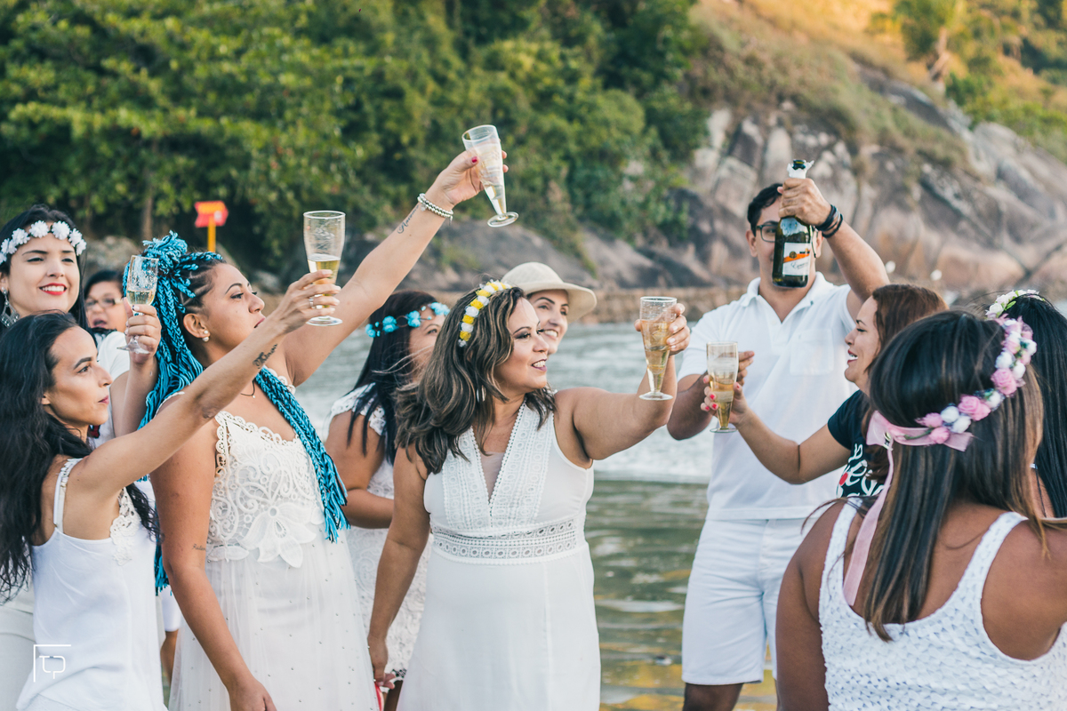 Ton Prans Fotografia | Ensaio Formatura Pedagogia Don Domenico FECLE Guarujá Faculdade Formandos Universidade  Universitário Festa Praia