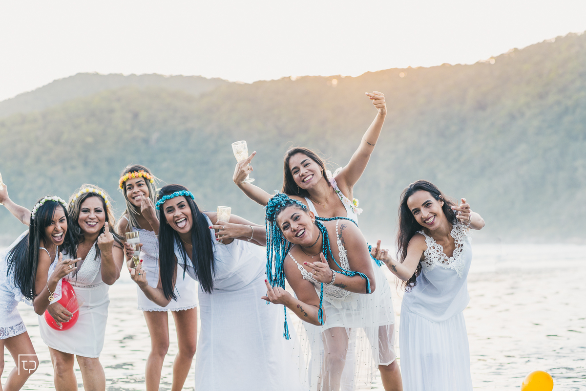 Ton Prans Fotografia | Ensaio Formatura Pedagogia Don Domenico FECLE Guarujá Faculdade Formandos Universidade  Universitário Festa Praia
