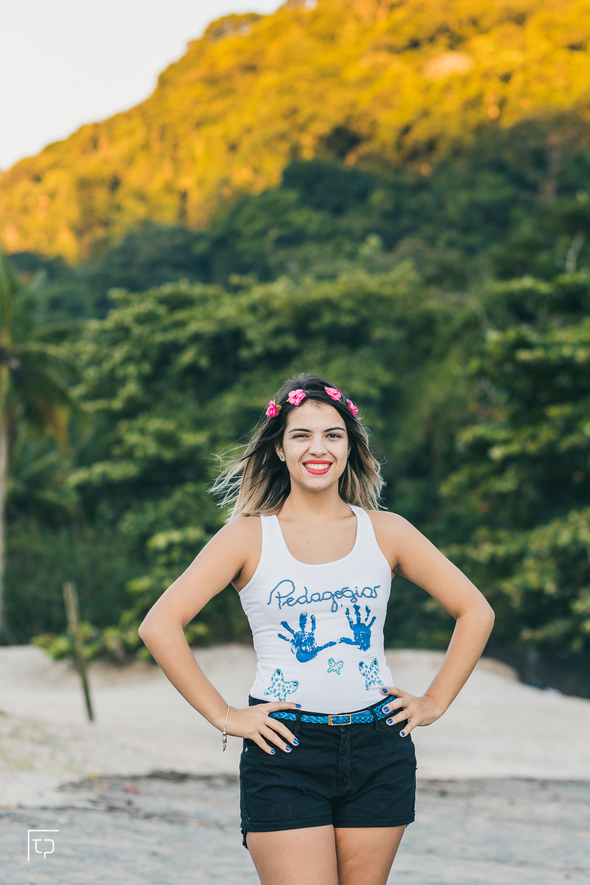 Ton Prans Fotografia | Ensaio Formatura Pedagogia Don Domenico FECLE Guarujá Faculdade Formandos Universidade  Universitário Festa Praia
