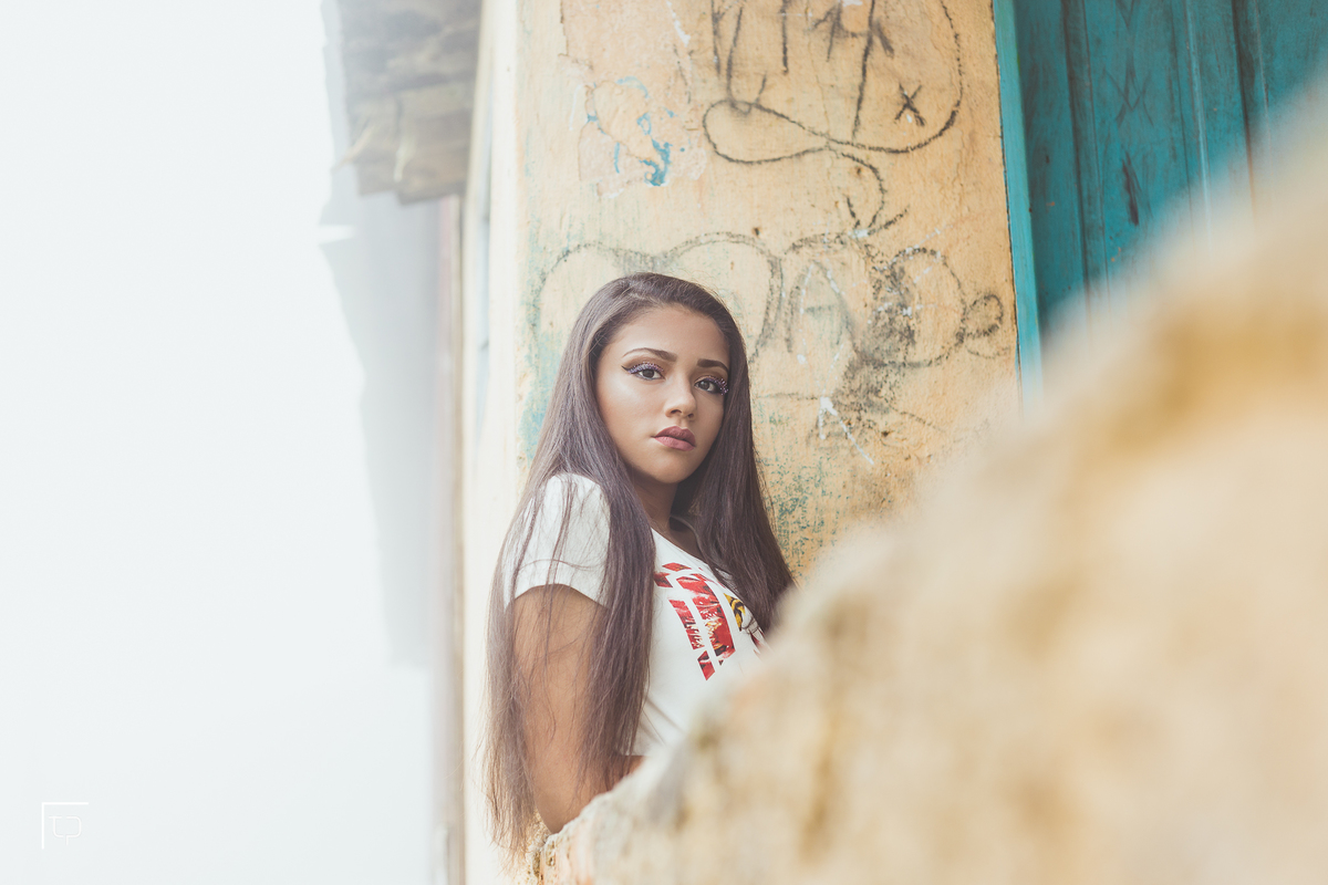 ensaio fotografico book debutante 15 anos Paranapiacaba em Santo Andre | inspiracao ideias criatividade poses modelo | fotografo em Guaruja Ton Prans Fotografia