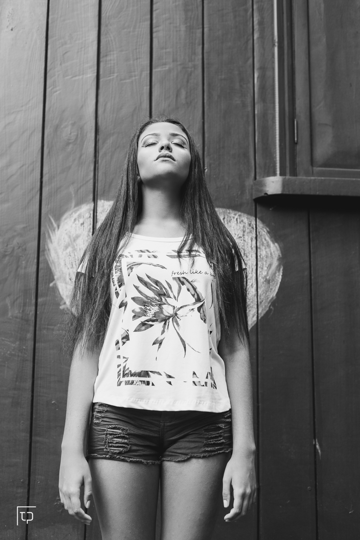 ensaio fotografico book debutante 15 anos Paranapiacaba em Santo Andre | inspiracao ideias criatividade poses modelo | fotografo em Guaruja Ton Prans Fotografia