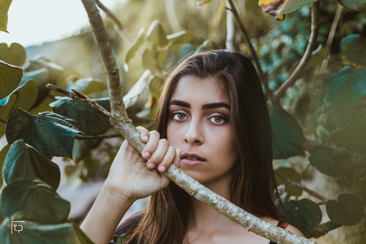 ensaio fotografico book debutante 15 anos na praia do guaiuba | inspiracao ideias criatividade poses modelo | fotografo em Guaruja Ton Prans Fotografia