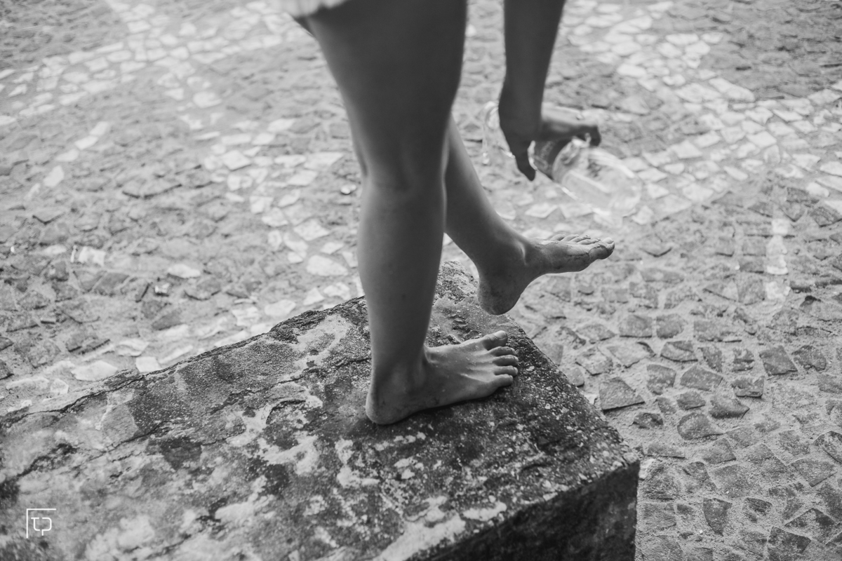 ensaio fotografico book debutante 15 anos na praia do guaiuba | inspiracao ideias criatividade poses modelo | fotografo em Guaruja Ton Prans Fotografia