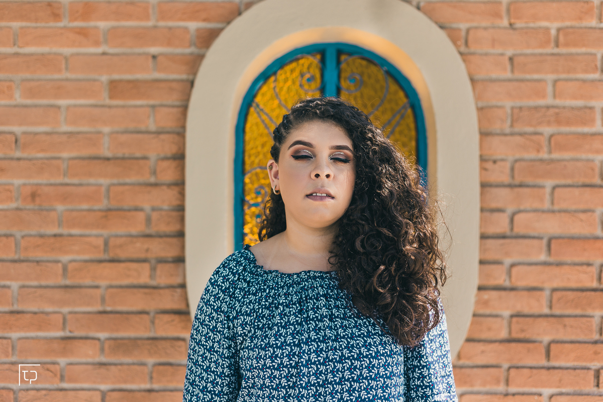 ensaio fotografico book debutante 15 anos na praia do guaiuba | inspiracao ideias criatividade poses modelo | fotografo em Guaruja Ton Prans Fotografia