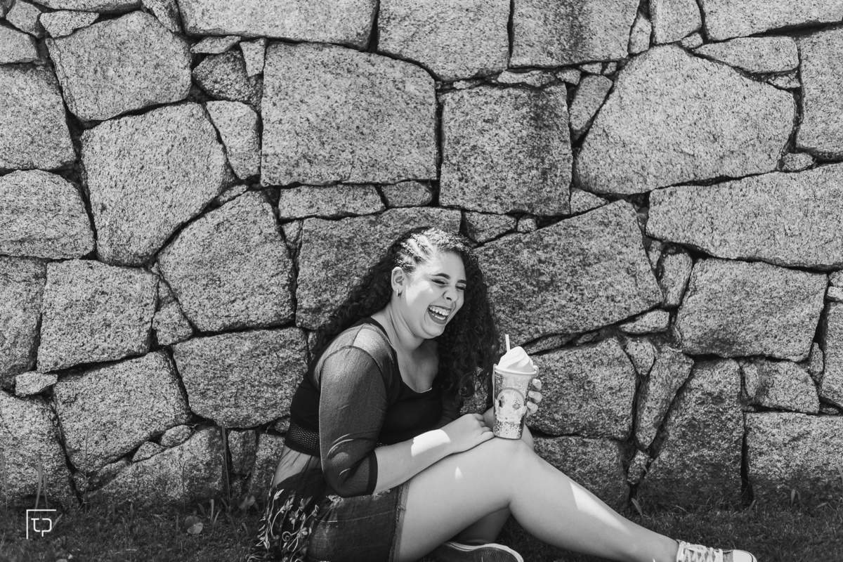 ensaio fotografico book debutante 15 anos na praia do guaiuba | inspiracao ideias criatividade poses modelo | fotografo em Guaruja Ton Prans Fotografia