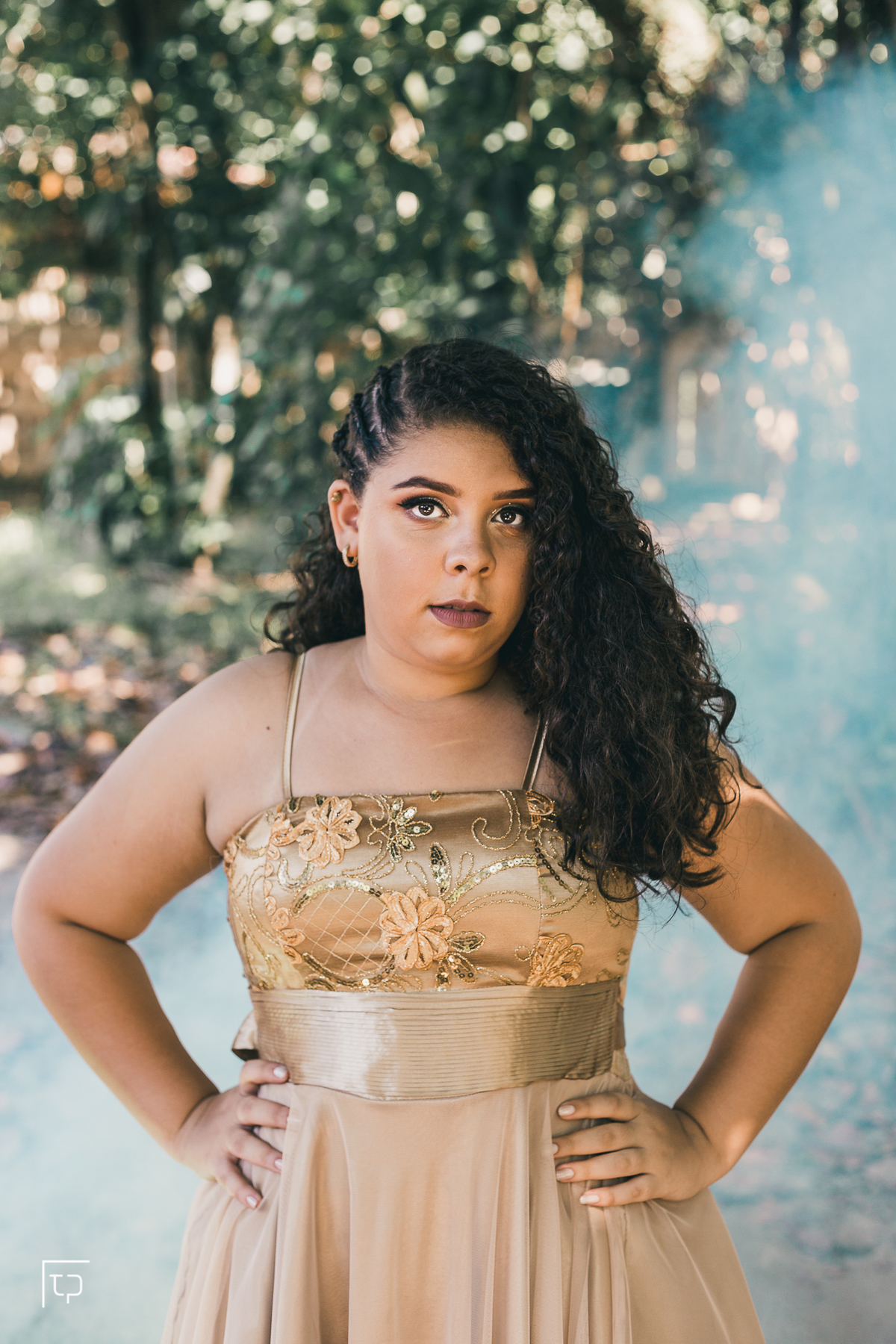 ensaio fotografico book debutante 15 anos na praia do guaiuba | inspiracao ideias criatividade poses modelo | fotografo em Guaruja Ton Prans Fotografia