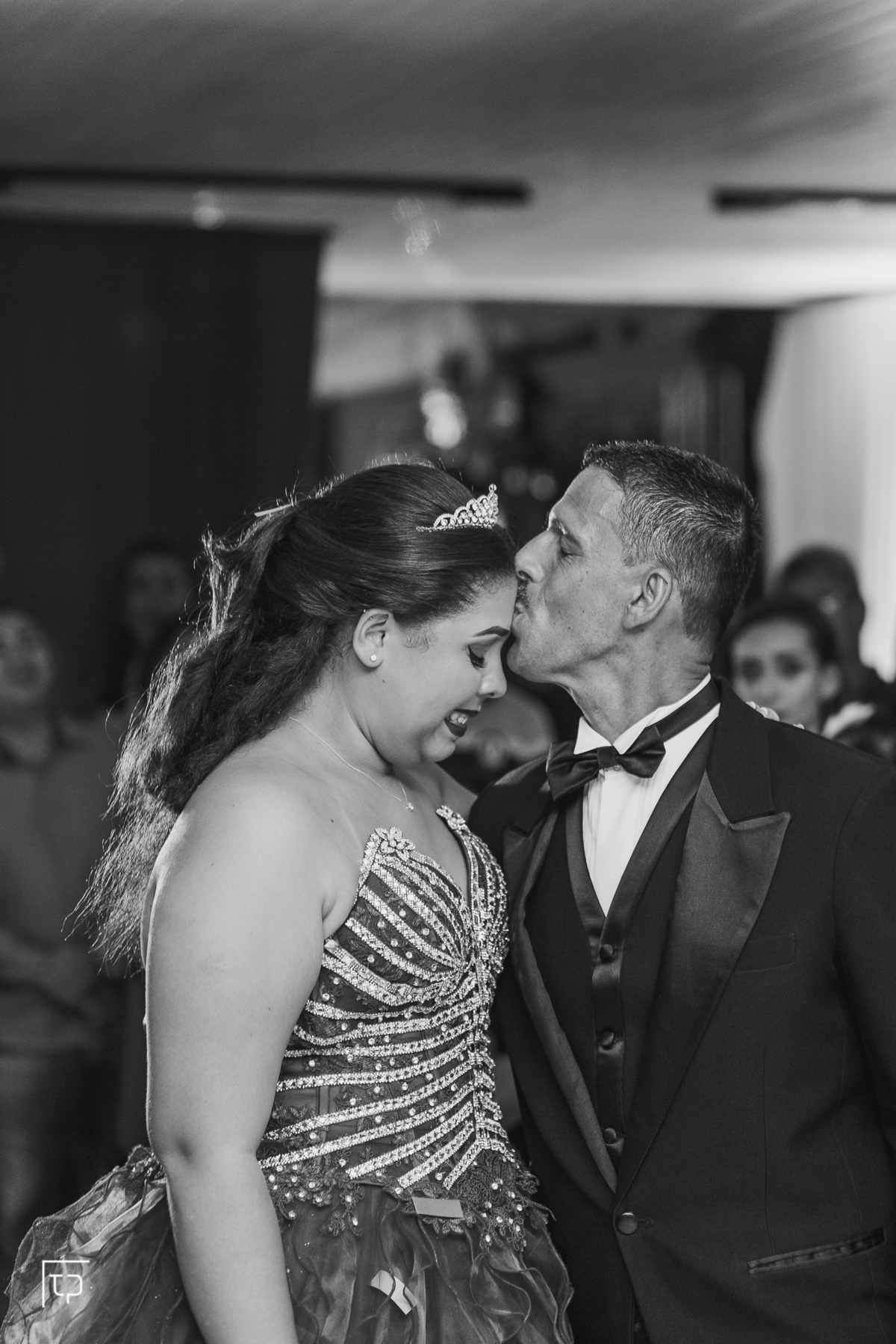 festa aniversario debutante 15 anos no Johnny Festas | sonho de princesa valsa cerimonia vestido inspiracao ideias criatividade decoracao | fotografo em Guaruja Ton Prans Fotografia