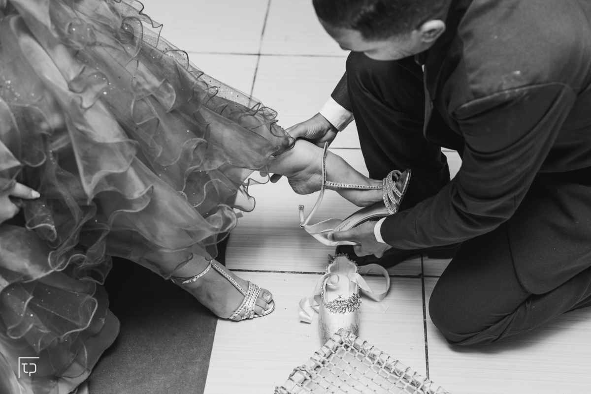 festa aniversario debutante 15 anos no Johnny Festas | sonho de princesa valsa cerimonia vestido inspiracao ideias criatividade decoracao | fotografo em Guaruja Ton Prans Fotografia