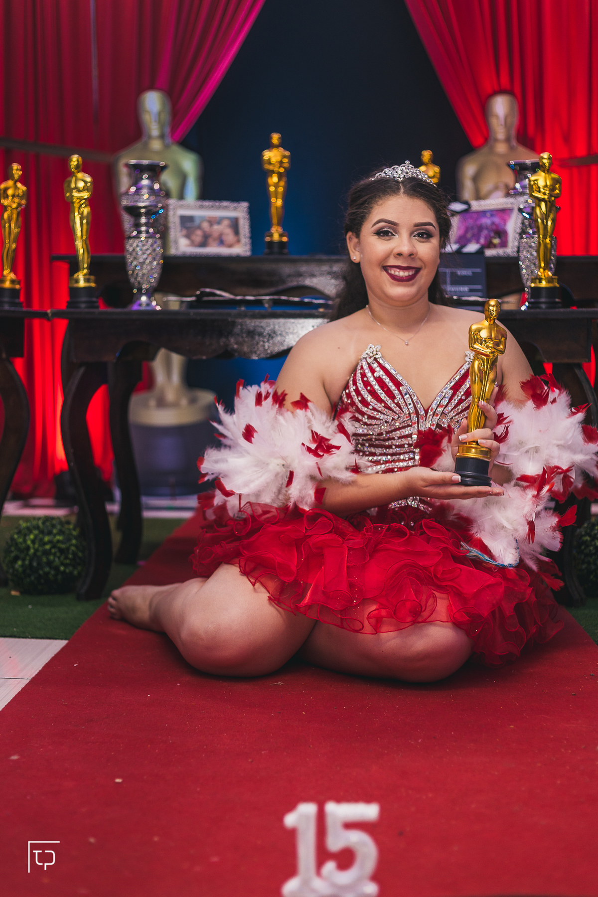 festa aniversario debutante 15 anos no Johnny Festas | sonho de princesa valsa cerimonia vestido inspiracao ideias criatividade decoracao | fotografo em Guaruja Ton Prans Fotografia