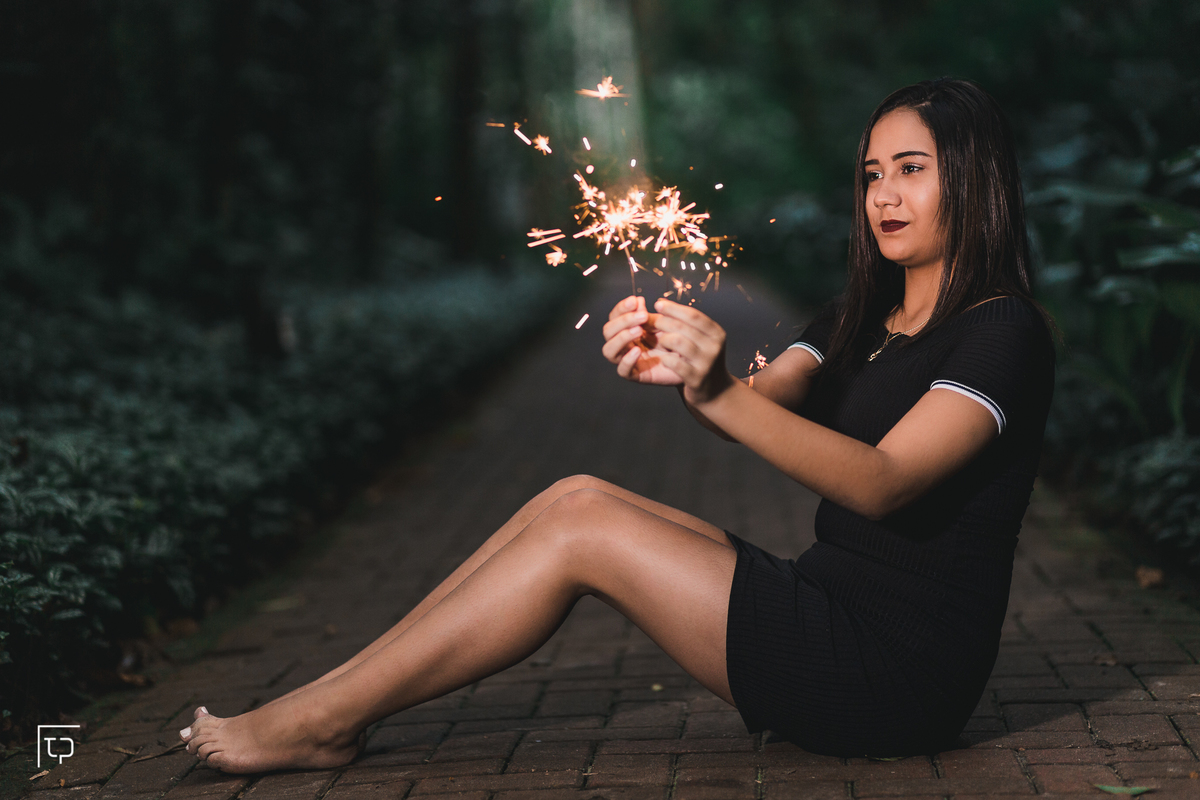 ensaio fotografico book debutante 15 anos na praia do Iporanga | inspiracao ideias criatividade poses modelo | fotografo em Guaruja Ton Prans Fotografia
