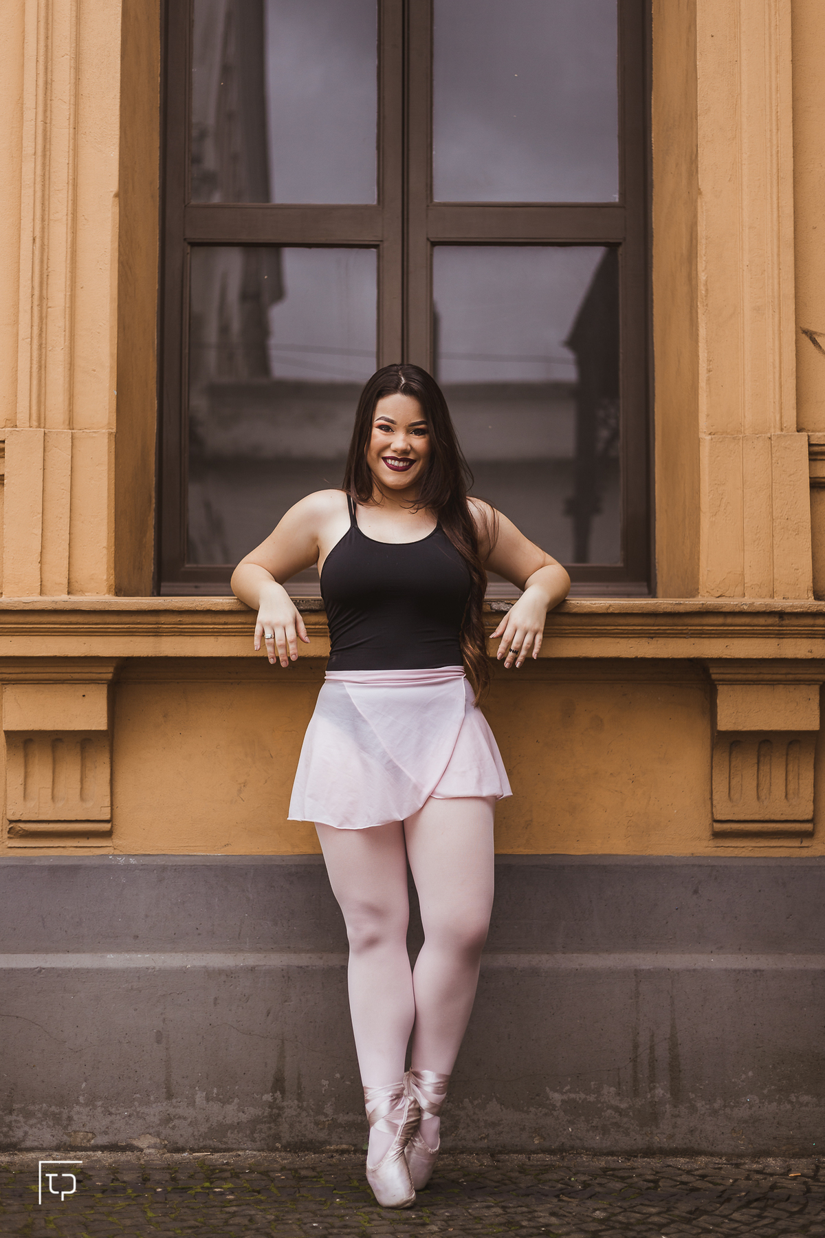 ensaio fotografico book debutante 15 anos centro Histórico de santos | ballet balé dança inspiracao ideias criatividade poses modelo | fotografo em Guaruja Ton Prans Fotografia